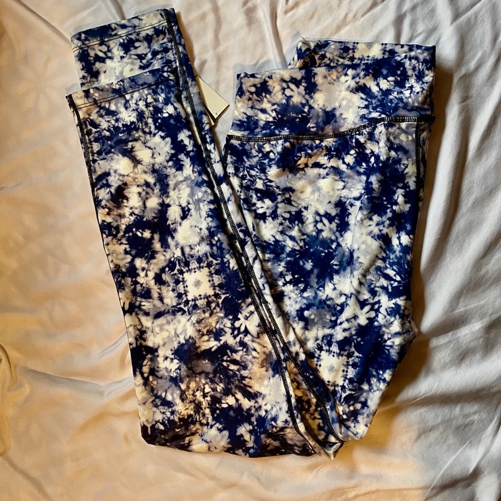 Brand new Pink Lotus blue workout leggings